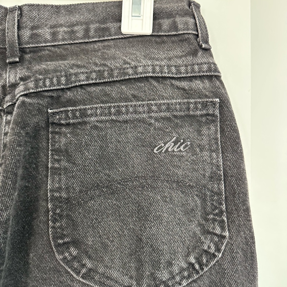 Vintage Chic Black Jeans